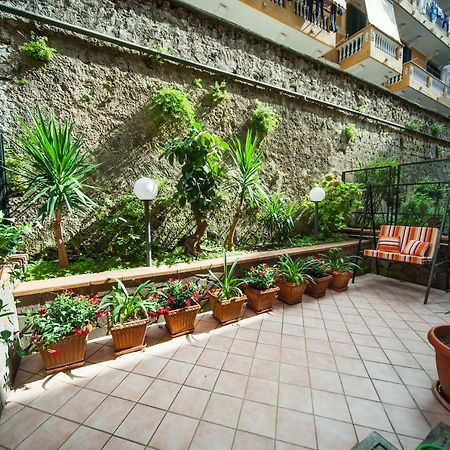 Divina Costa Salerno Apartment Luaran gambar