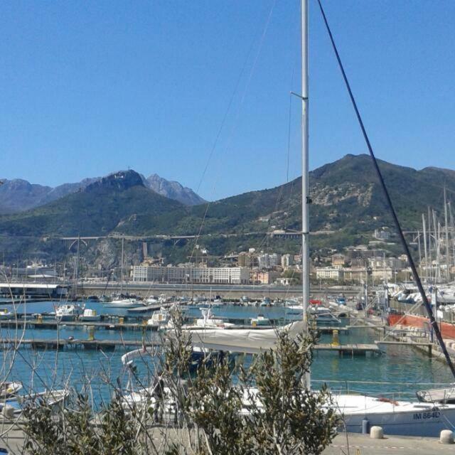 Divina Costa Salerno Apartment Luaran gambar